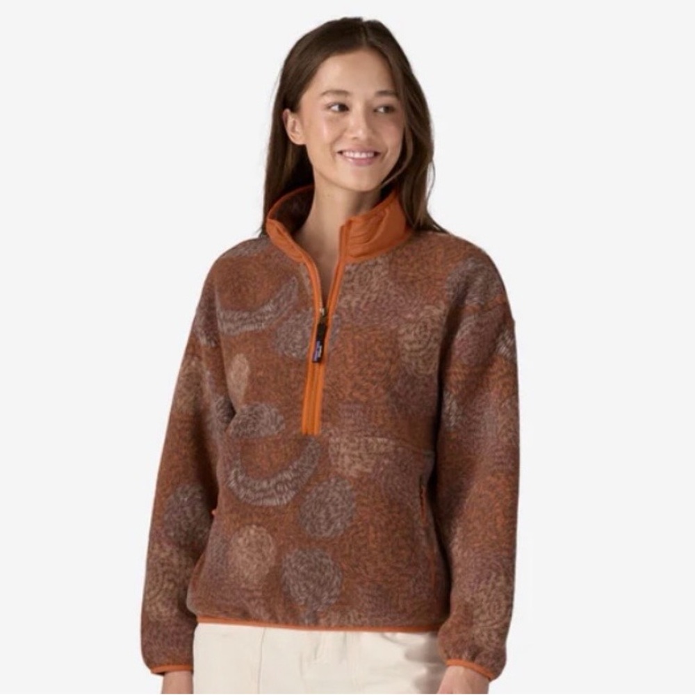 NWT - PATAGONIA Synchilla Fleece
Size: M